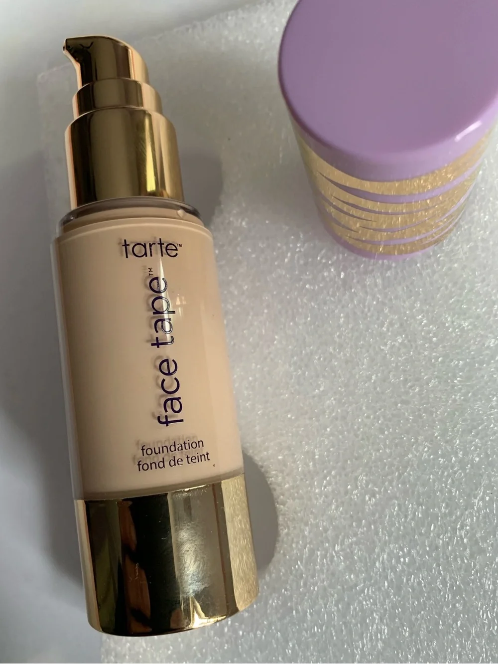 tarte Face Tape Foundation — Light Sand (20S)